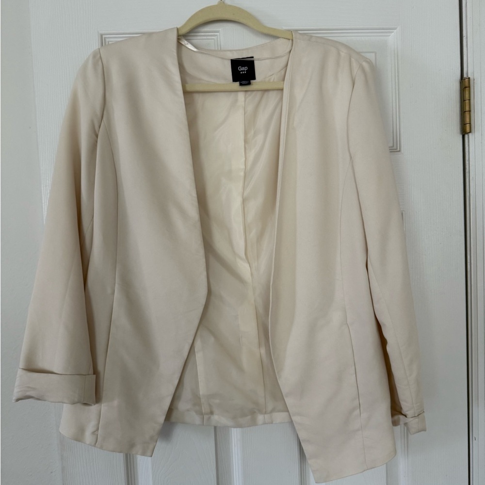 GAP Women's Elegant Beige Blazer